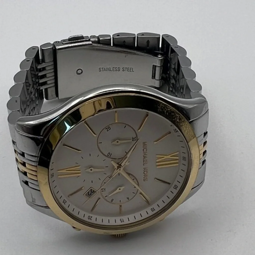 Michael Kors MK-8306 Lexington Two‎ Tone Chronograph Silver Gold Mens Watch